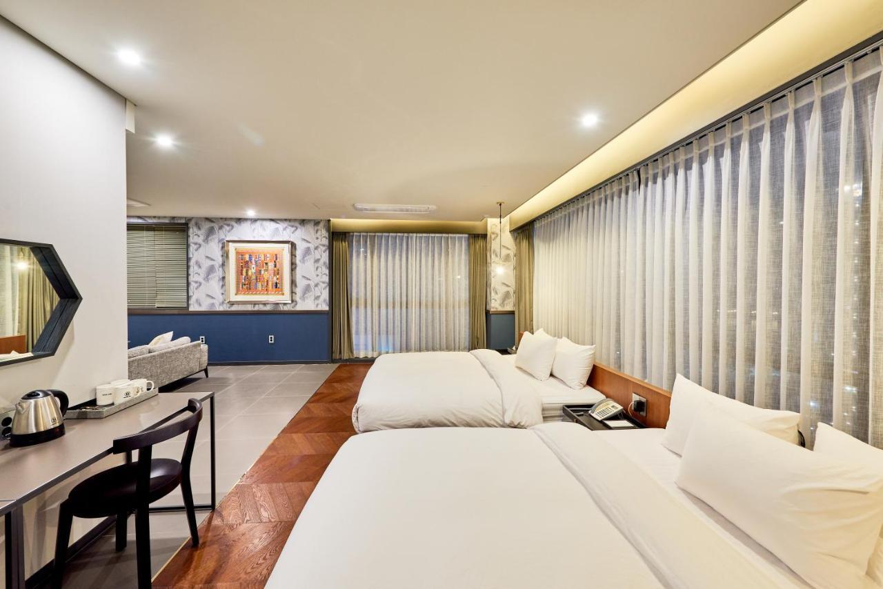 Brown Dot Hotel Songjung Busan Eksteriør bilde