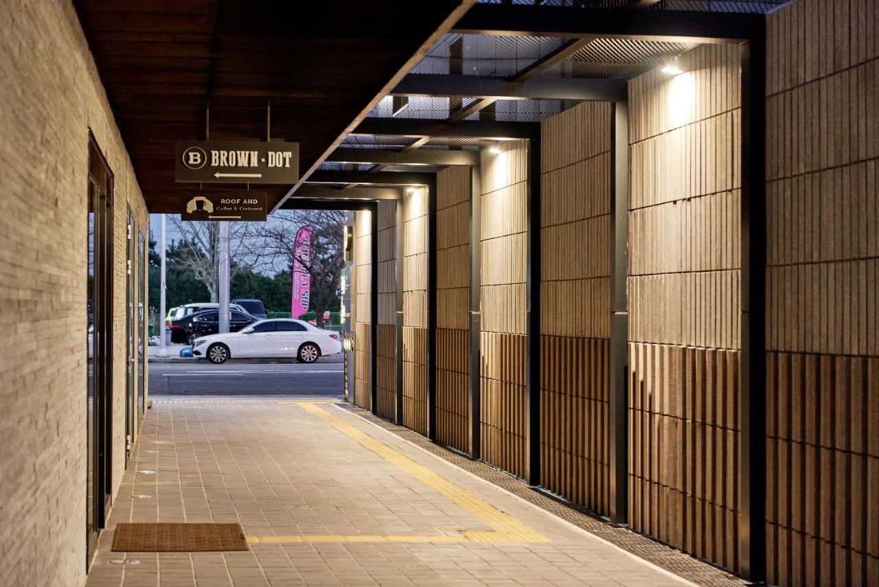 Brown Dot Hotel Songjung Busan Eksteriør bilde
