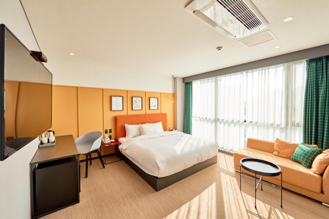 Brown Dot Hotel Songjung Busan Eksteriør bilde